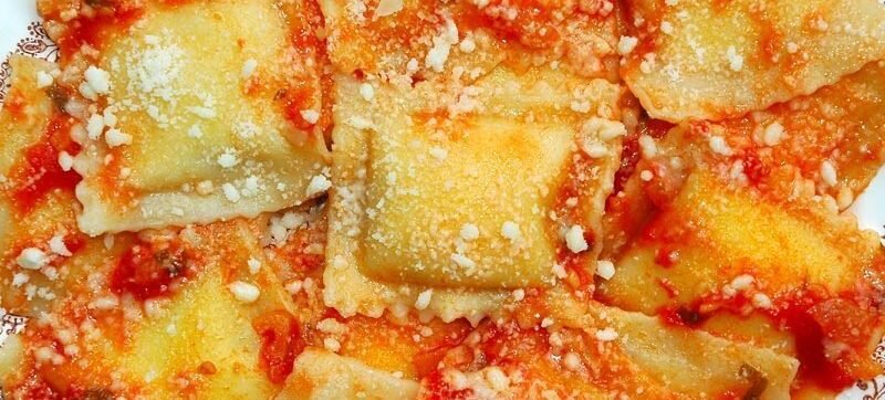 Ravioli o Bulluggioni Ravioli o Bulluggioni